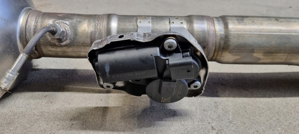 фото №7, Mercedes w247 h247 gla гаситель выхлоп kompletny a2474906202 a2474913900