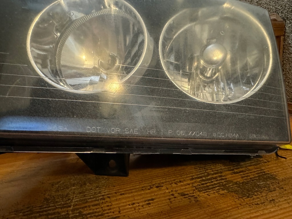 фото №6, Dodge charger 2007 лампа передняя оригинал комплект