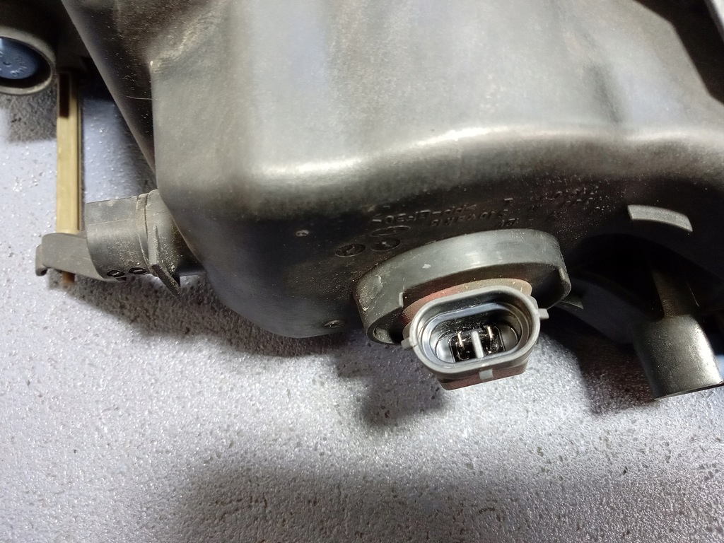 фото №4, Skoda octavia iii противотуманная фара левый 5e0941701