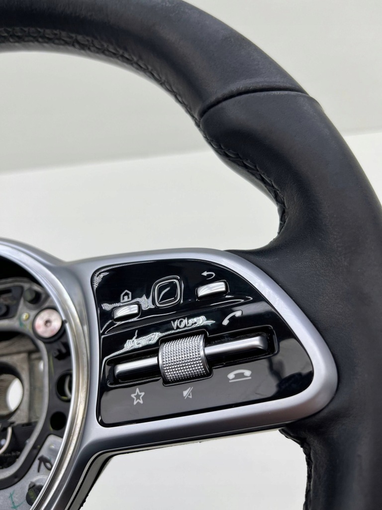 Mercedes glb w247 кермо  мультифункція пелюстки перемикання a0040054099 Оригінал