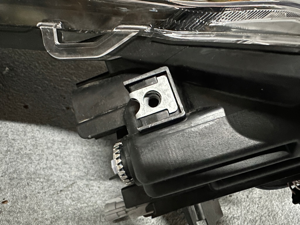 Фара toyota prius iv рестайлинг  full led правый  оригинал koito с Разборки