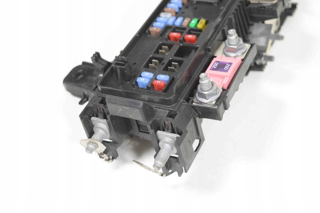 фото №8, Коробка запобіжників tesla model s 103440500f 2934807 2016