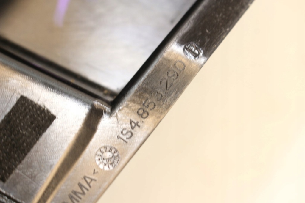 фото №5, Правая защита стойка 1s4853290 vw up lift e-up 23r.