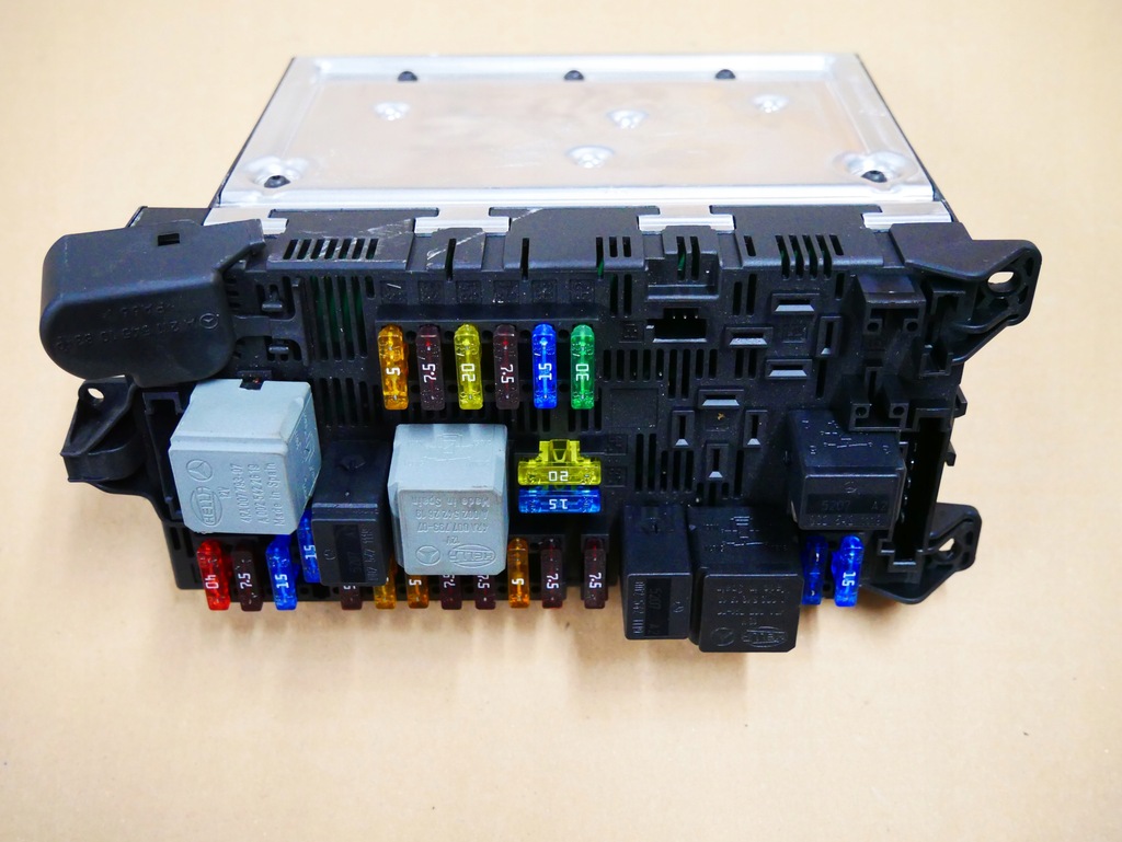 фото №1, Mercedes cls w219 c219 модуль блок управления бортовой компьютер sam 2115454201