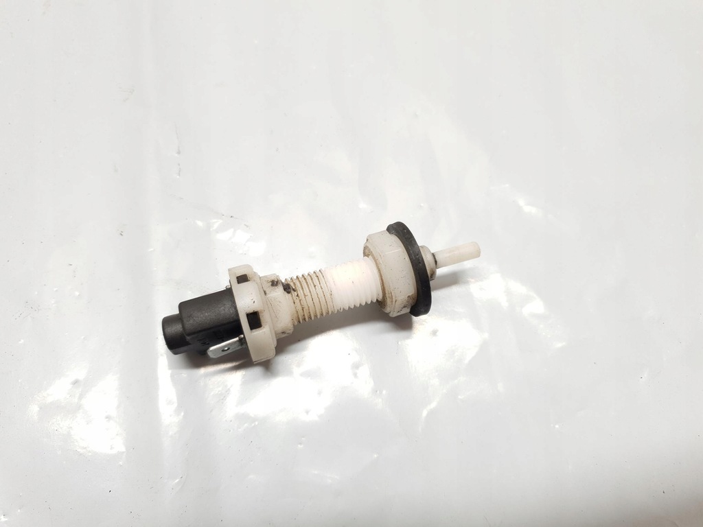 фото №1, Датчик стоп-сигнал стоп skoda felicia i