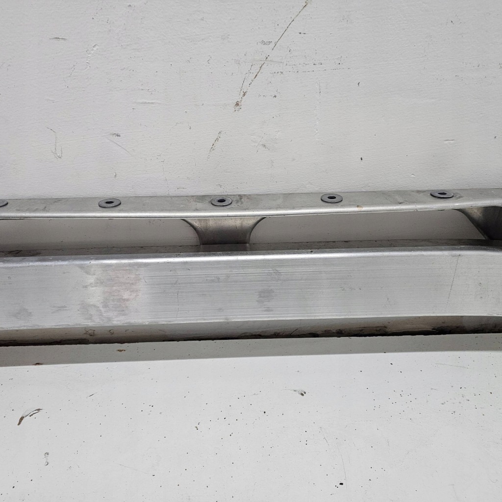 Балка усилитель maserati granturismo m189 Киев