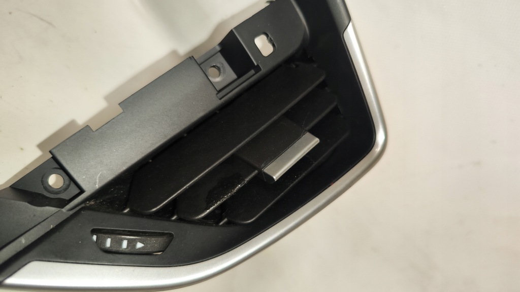 фото №4, Панель рамка навигации maserati ghibli sq4 2017