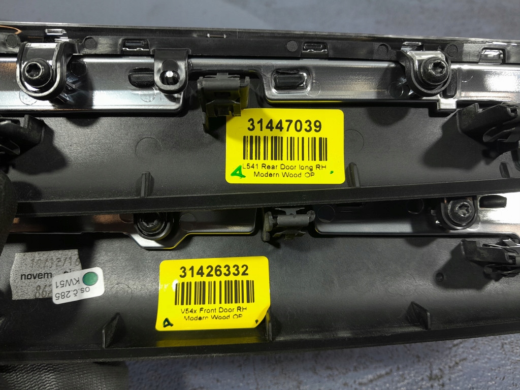 фото №11, Volvo s90 ii long накладки декори салону led inscription 31377368