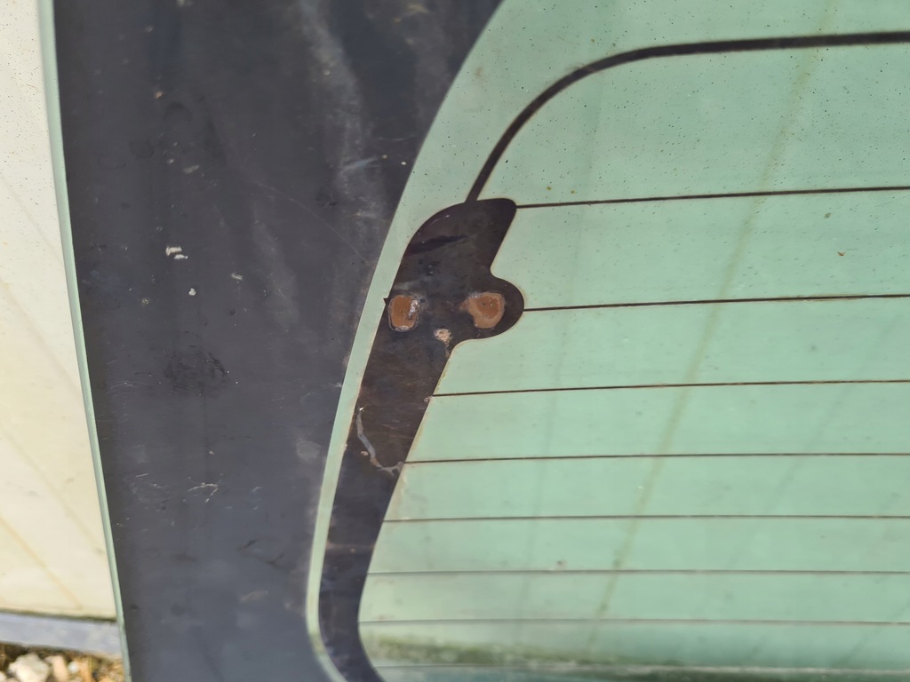 фото №5, Стекло крышки задняя toyota aygo 05r.