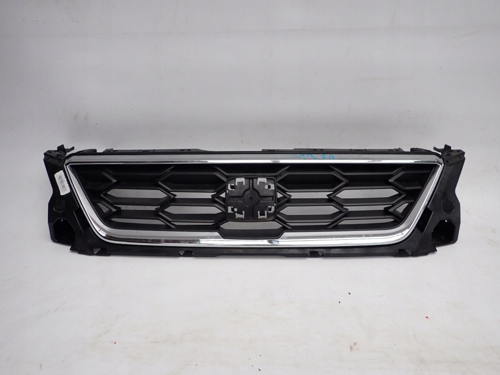 фото №1, Seat ibiza v 6f0 17- решітка радіатора решітка радіатора радіатора