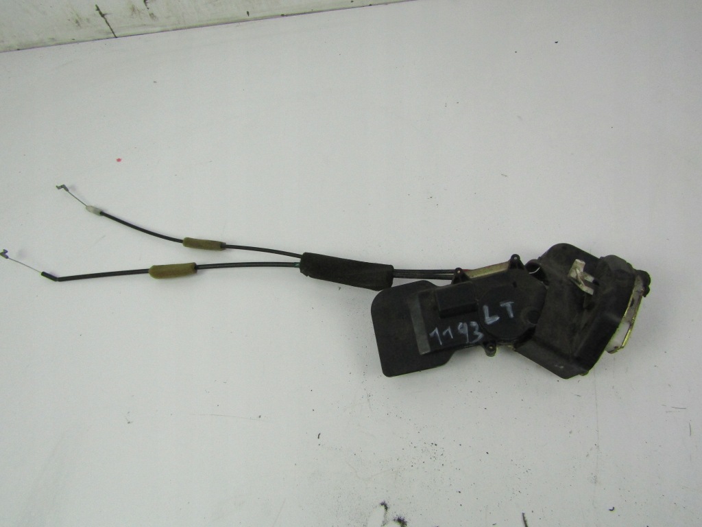 фото №1, Mazda 6 i gg замок дверь задняя левый 02-05 5d hb + трос замка