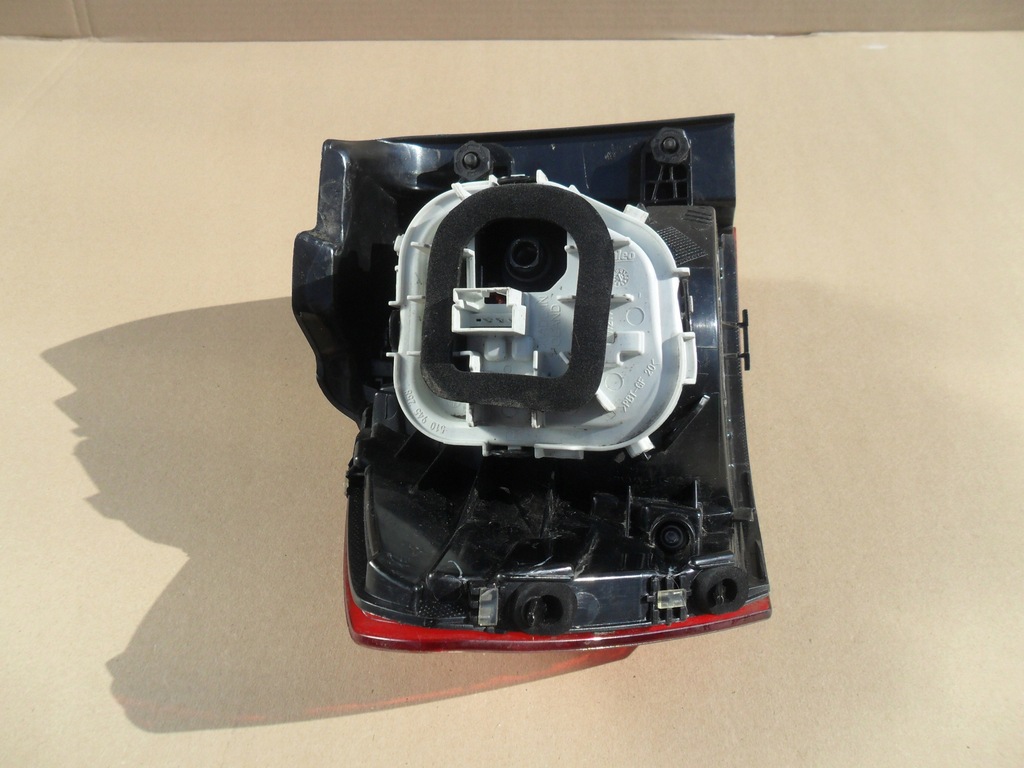 фото №13, Vw golf sportsvan лампа задня права 510945096r