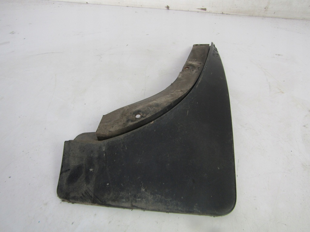 фото №1, Skoda fabia ii 5j брызговик задний правый 07-10 5d hb 5j6821822