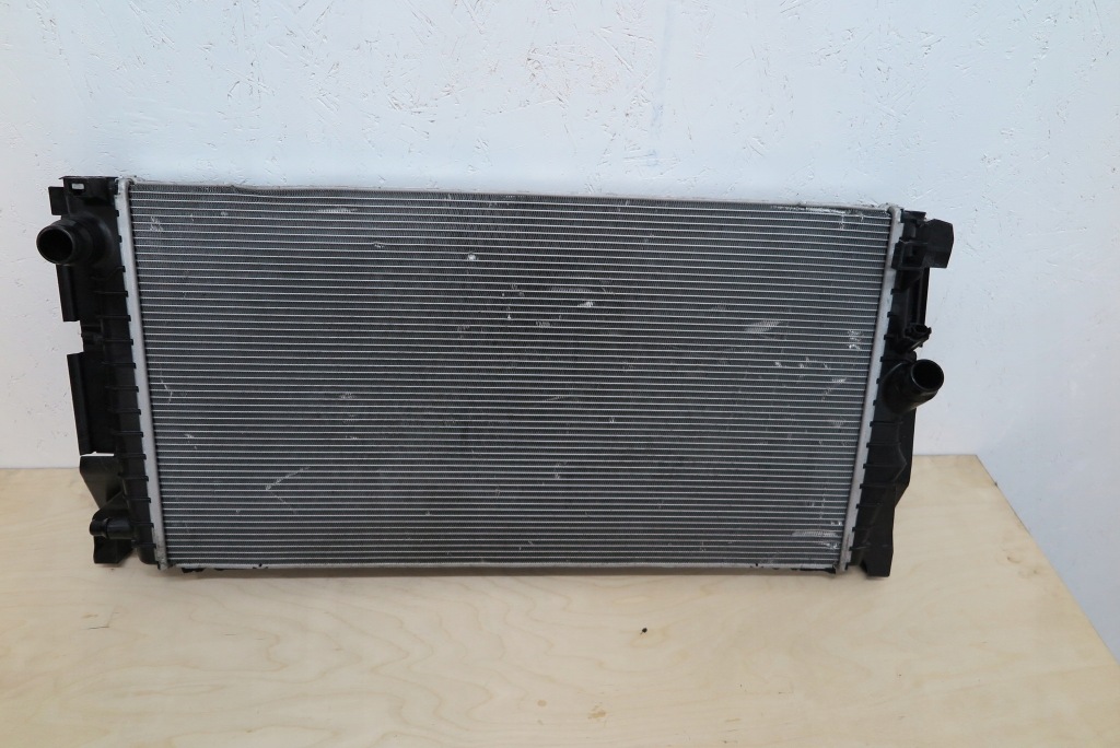 Купити Радіатор води bmw f39 f48 f45 mini f60 8645782
