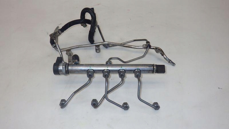 фото №1, Молдинг упорскування mercedes w247 2.0 cdi a6540700095