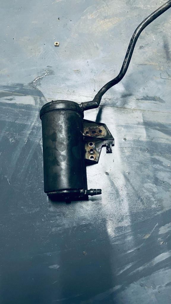 Купити Bmw e36 фільтр вугільний