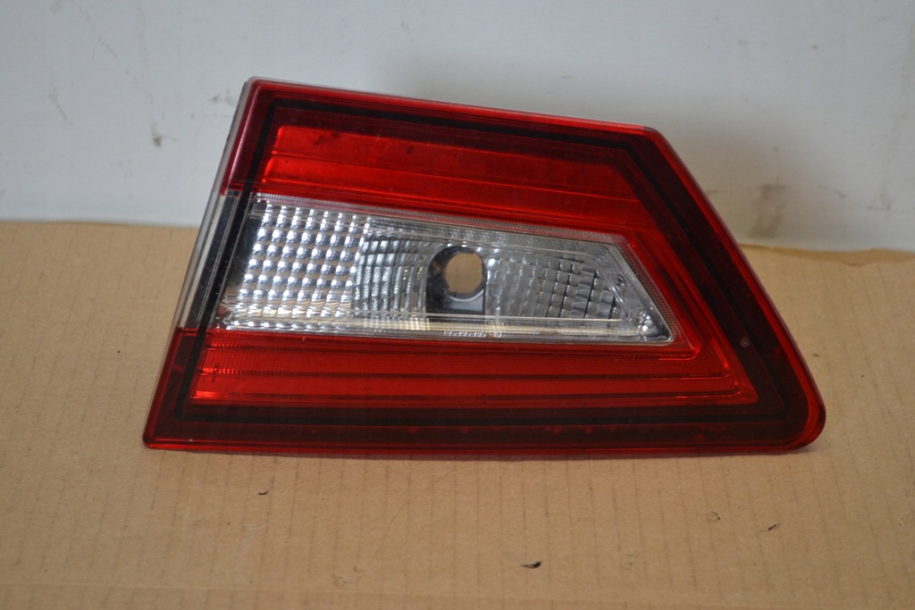 фото №7, Renault clio iv лампа w крышка задняя левая правая