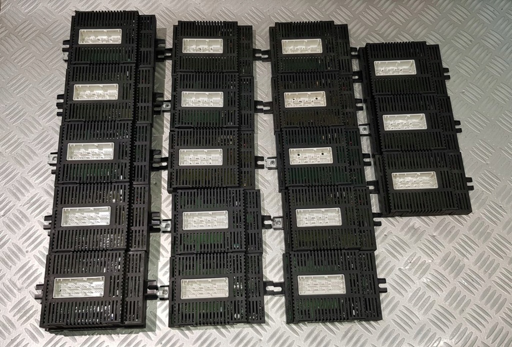 фото №10, Bmw 5 e60 e61 e63 e64 модуль блок управления света ксенон man lwr 6943287