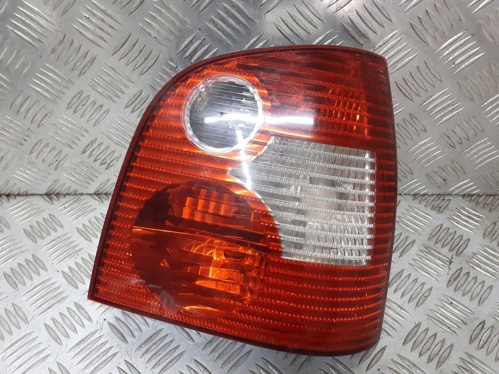 фото №1, Лампа правая задняя vw polo iv