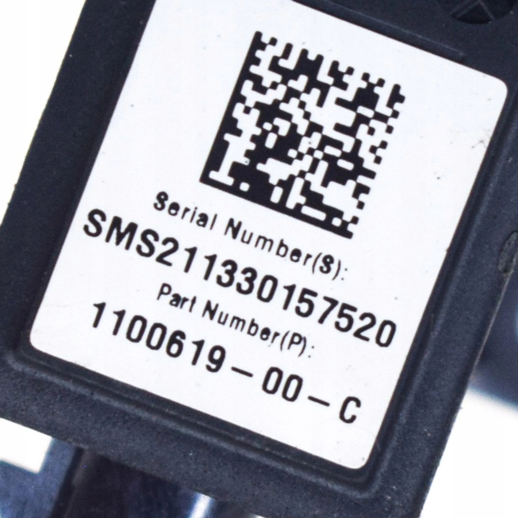 Tesla model 3 2021 права сторона камера на крила бічний Недорого