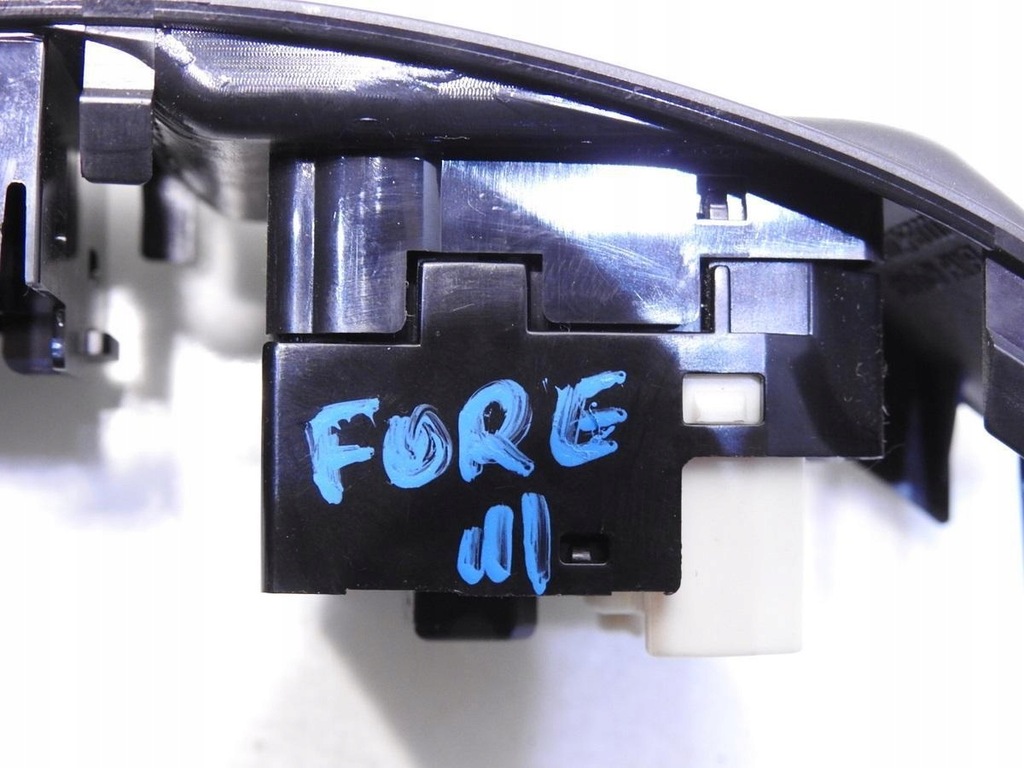 фото №8, Панель кнопка регулировки зеркал forester iii