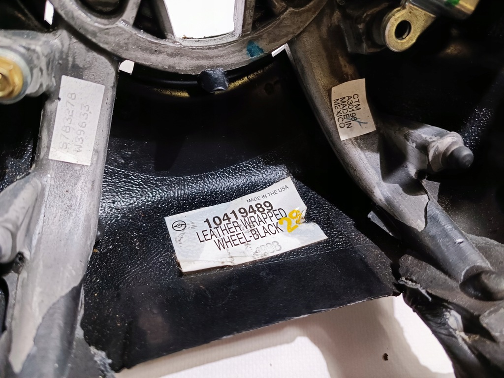 фото №13, Повітропровід chevrolet corvette c5