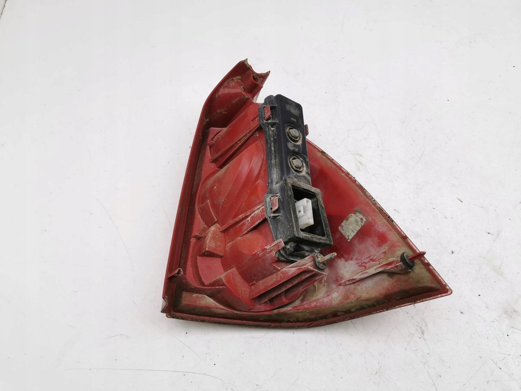 фото №11, Peugeot 307 2003 ліва сторона лампа задня