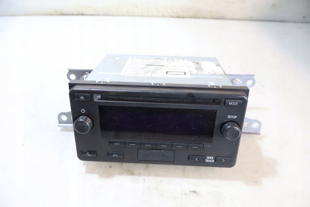 фото №1, Радіо toyota yaris iii lift