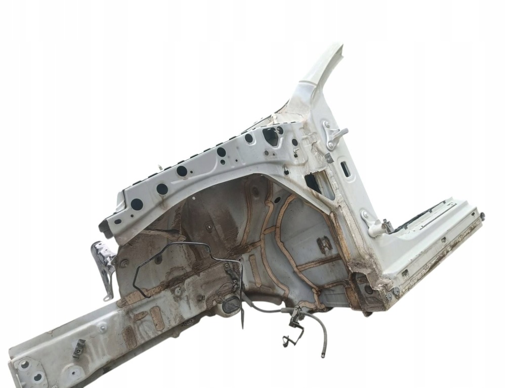 фото №6, Mercedes-benz gla w156 2015 чверть передня