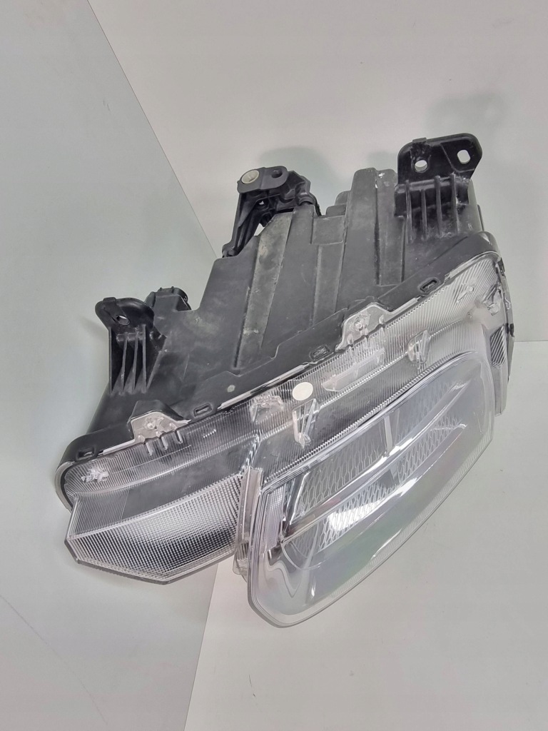 Hyundai staria левая передняя фара full led 92101cg100 Недорого