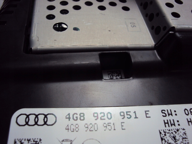 фото №7, Счетчик приборы audi a6 c7 uk