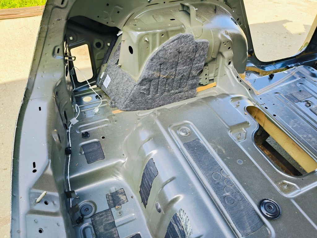 фото №9, Audi q3 ii f3 sportback 1.4tfsi e 2024r чверть ліва задня колір: lz7s