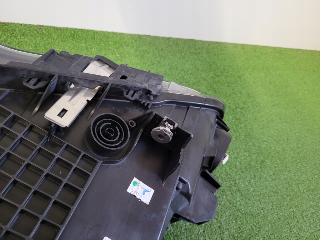 Bmw x1 f48 лампа права фара правий full led 7495004 Ціна