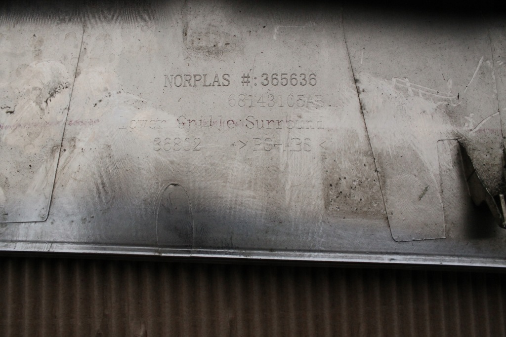 фото №9, Jeep gand cherokee wk2 14- спойлер хром бампера