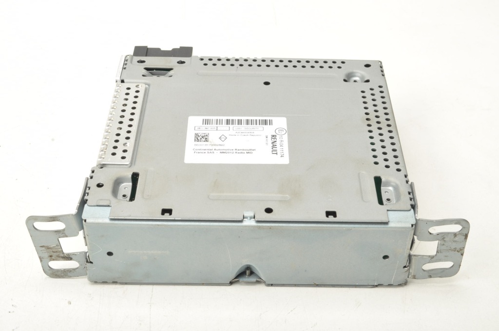 Купить Renault zoe радио навигация 281159700r