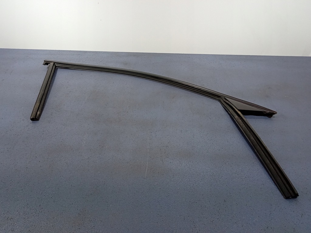 фото №1, V90 s90 ii молдинг рамы дверь перед правая 31854175