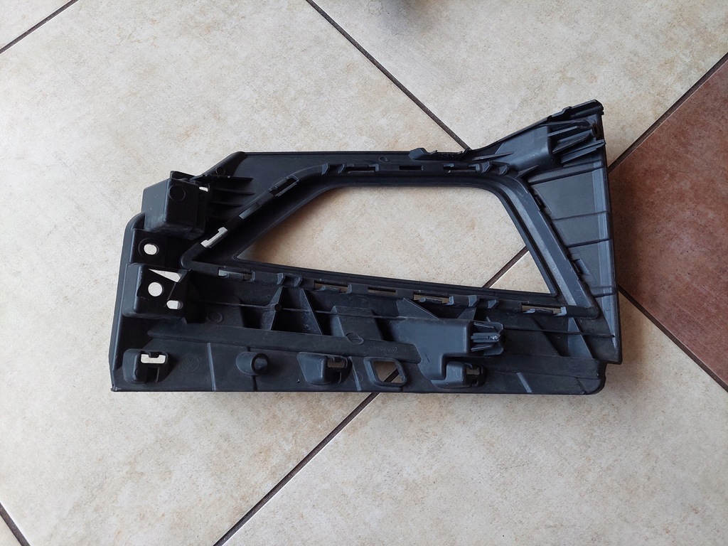 фото №9, Правый противотуманная фара - led - решётка - vw polo vi - 2g0