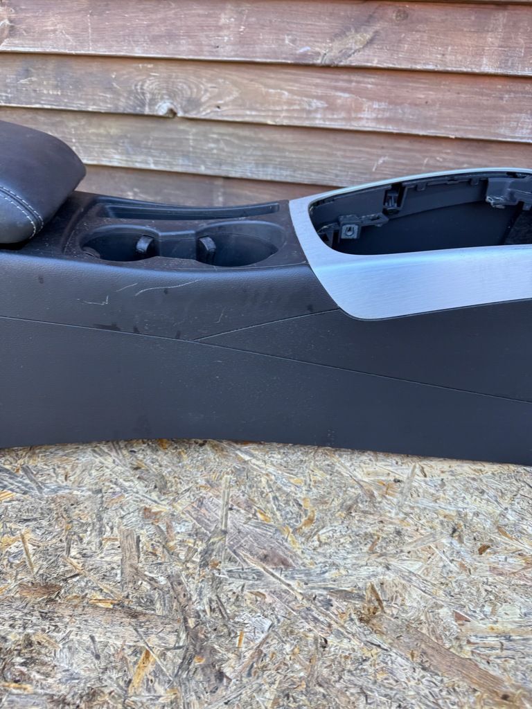 фото №12, Підлокітник шкіра audi a4 b8 a5 8t 8k0864981d