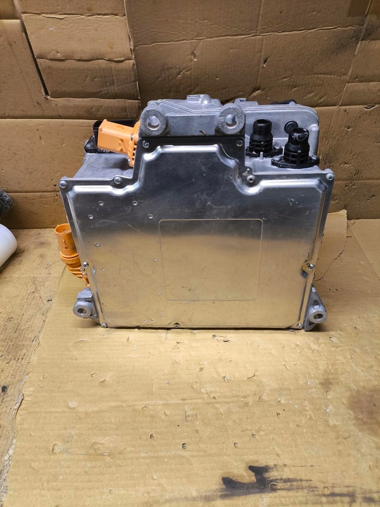 фото №8, Інвертор конвертер bmw i20 ix3