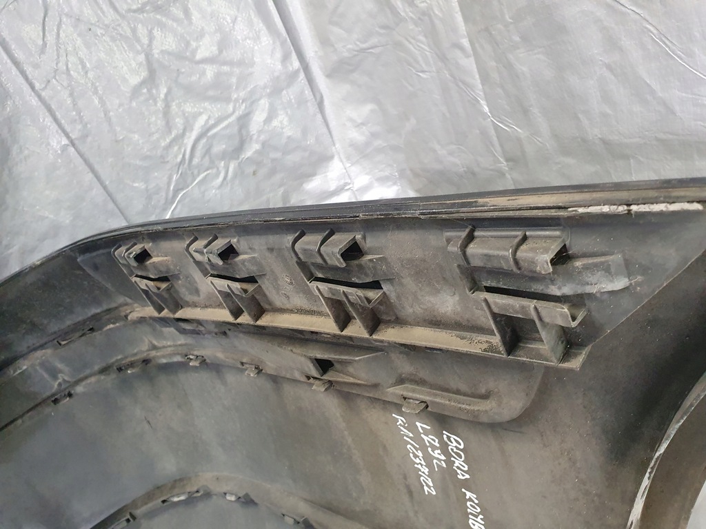 фото №15, Бампер задняя vw bora kombi lak. lc9z