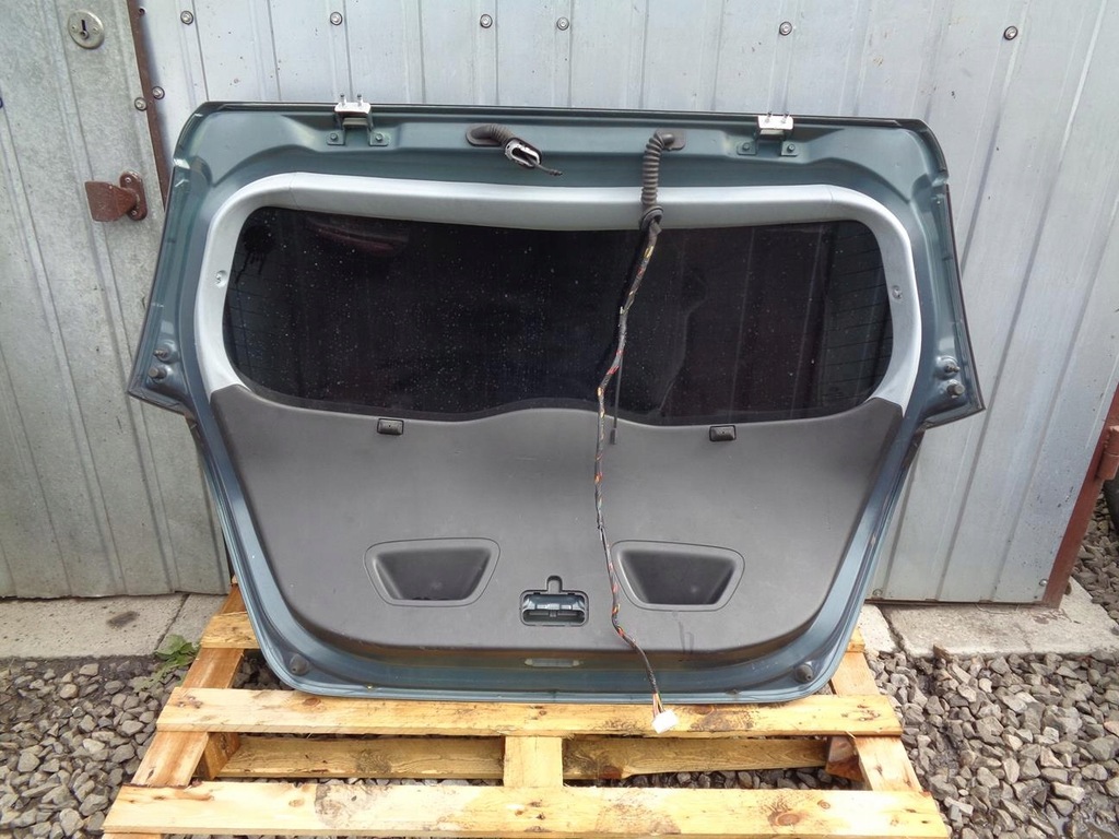 фото №7, Крышка багажника задняя задняя багажника с стекло kia ceed 1 i 5d hb 2006- лак: e2