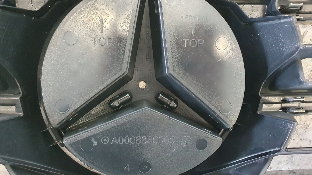 Mercedes ml w166 решітка радіатора решітка радіатора радіатора оригінал Ціна