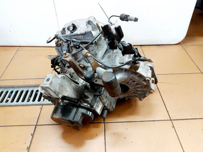 фото №8, Mazda 5 v 2.0 16v b коробка передач передач механічна
