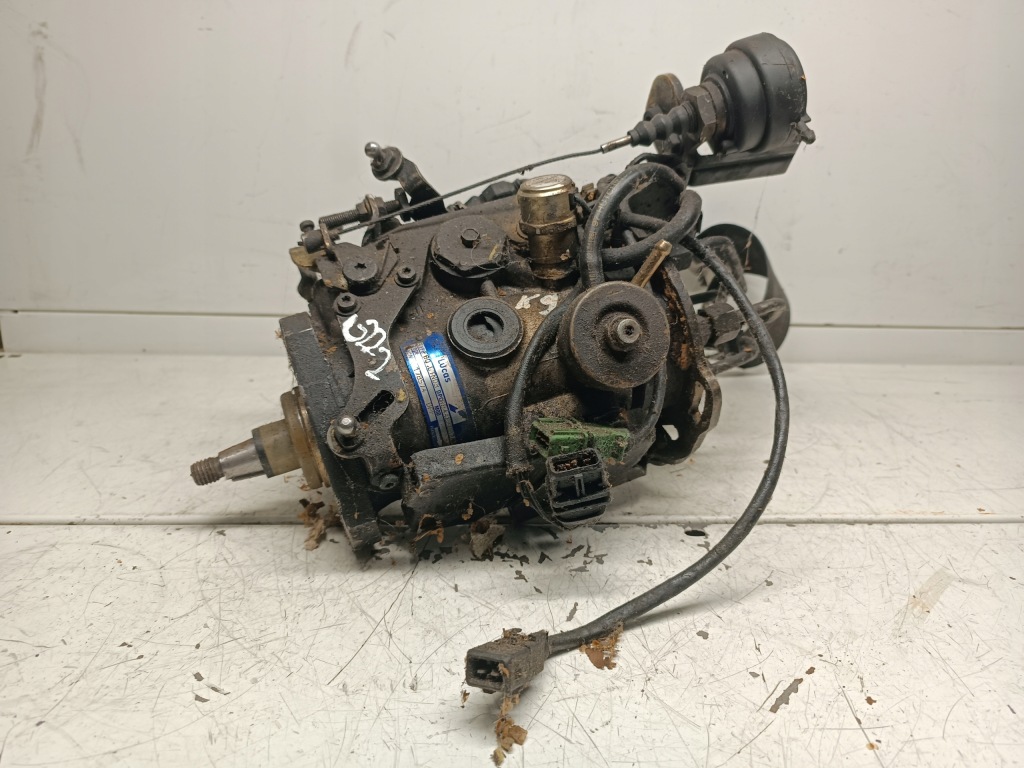 фото №1, Volvo s40, v40 1.9 td насос впрыскная r8448b031a