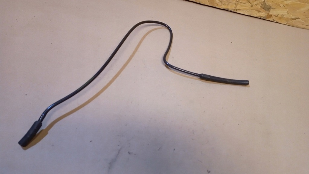 Купити Peugeot 406 coupe шланг вакууму