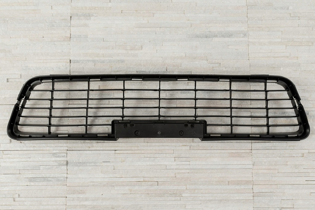 фото №8, Toyota hilux viii 15-17 решітка бампера 531120k130