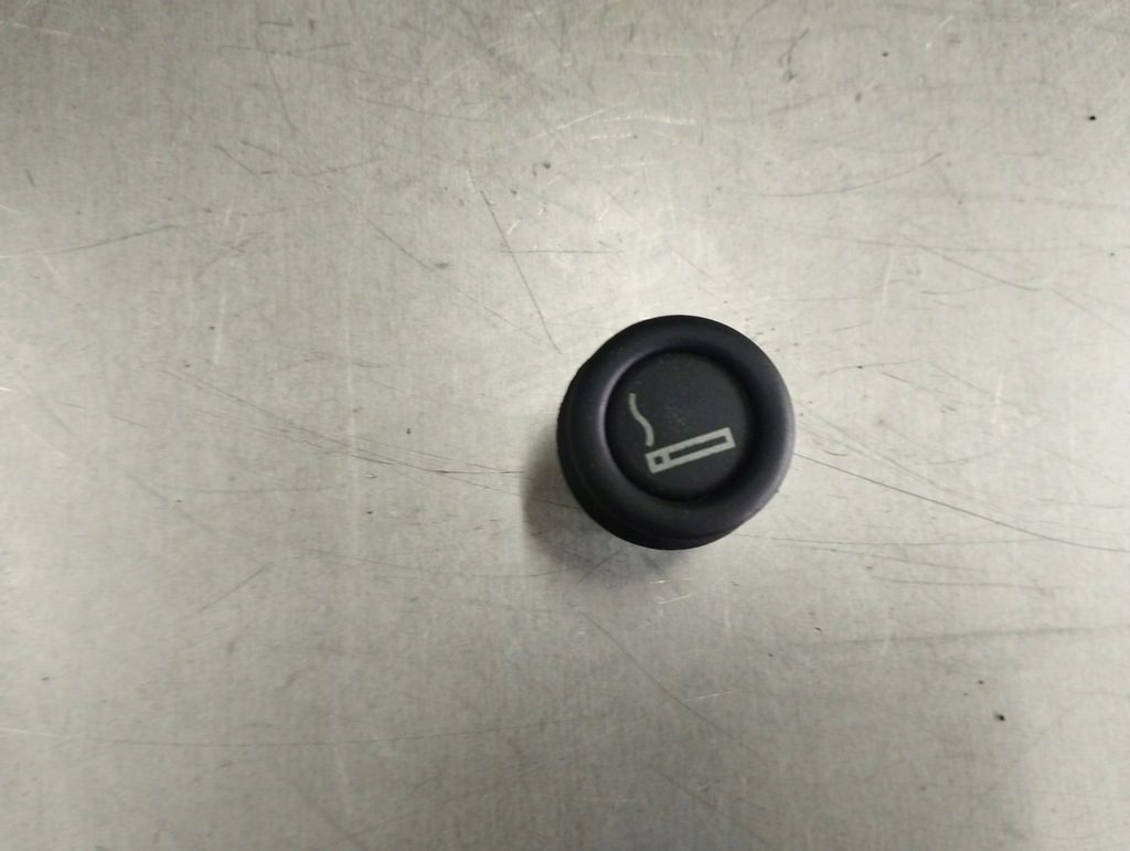 фото №1, Bmw x3 e83 прикуриватель 8383214