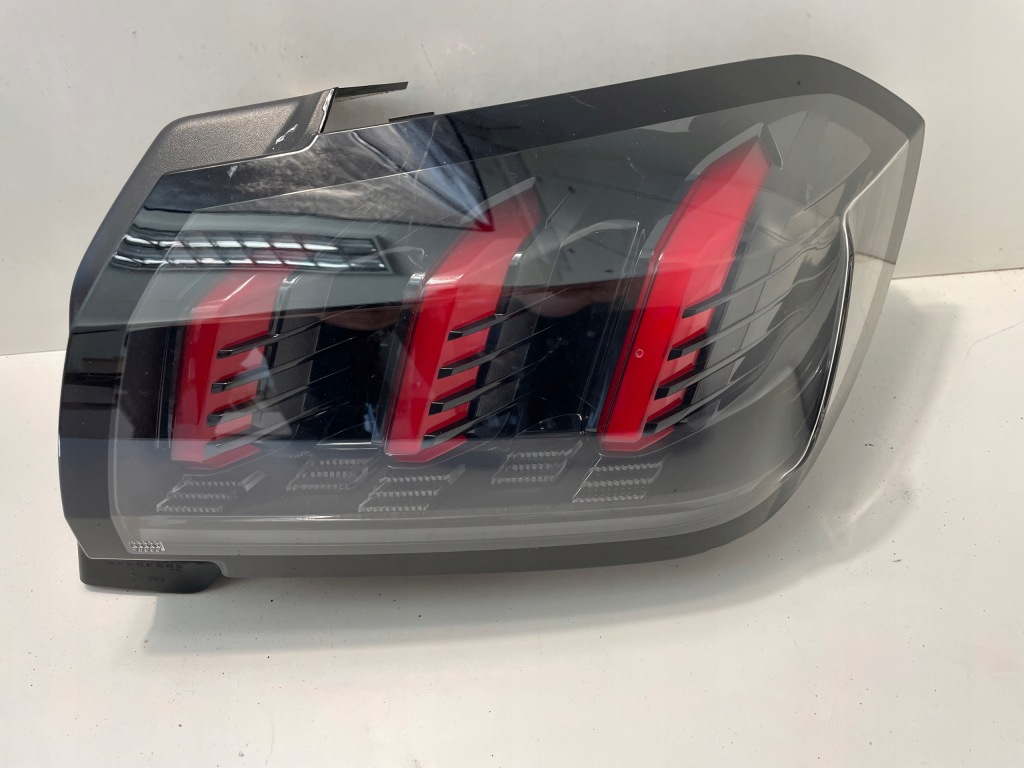 фото №1, Лампа правый задняя peugeot 208 ii