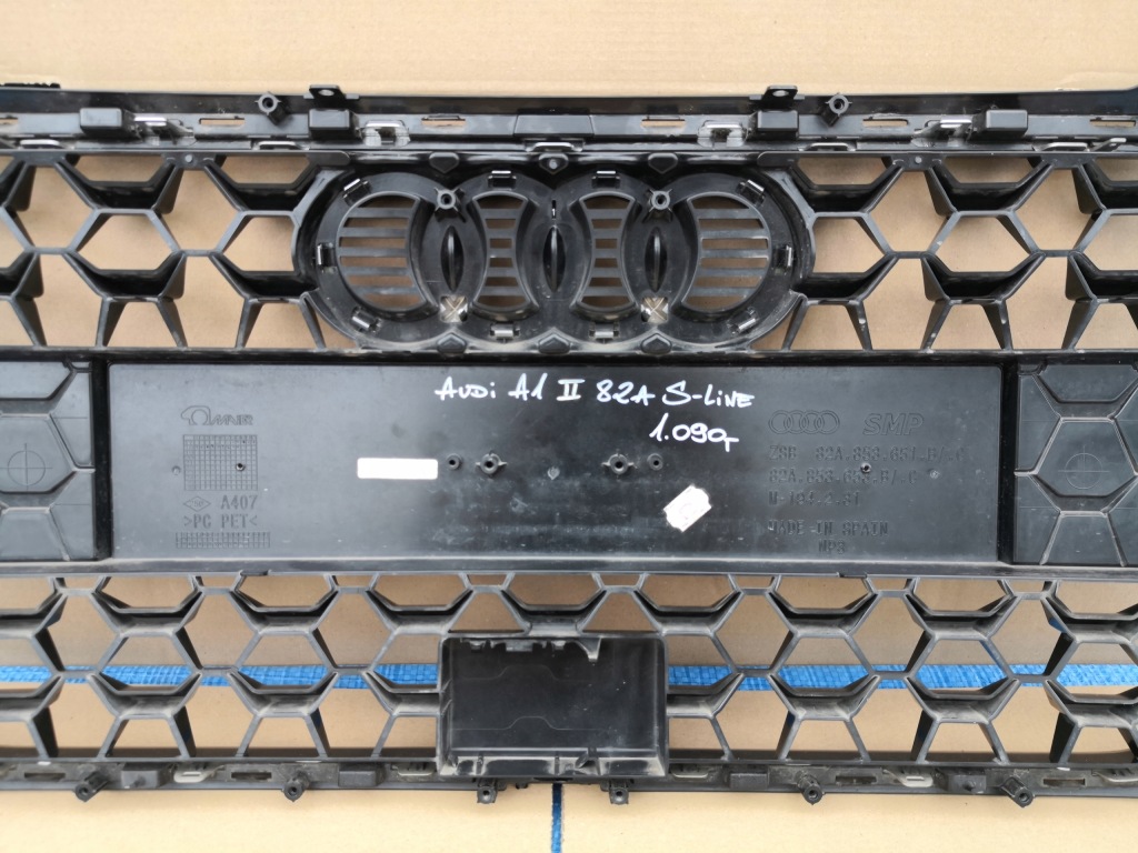 Audi a1 2 82a s line решітка радіатора решітка  радіатора в Україні