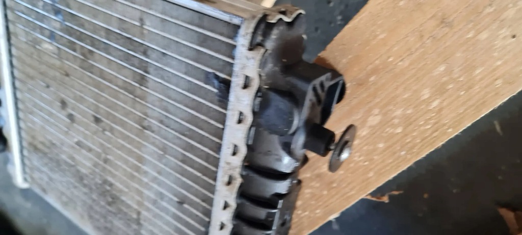 фото №5, S6 c7 4g a6 lift радиатор wody дополнительная жидкость 4.0 tfsi 4g0121212 s7 4g